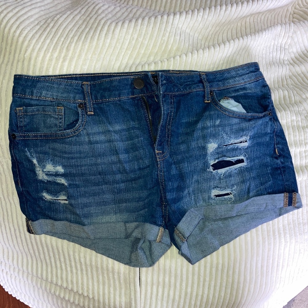 Aeropostale midi shorts